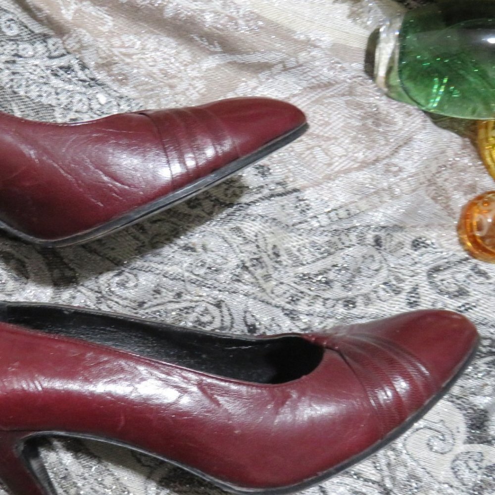 BOGO Anne Klein Italian leather burgundy maroon pumps heels dress shoes size 7.5 - Picture 13 of 14